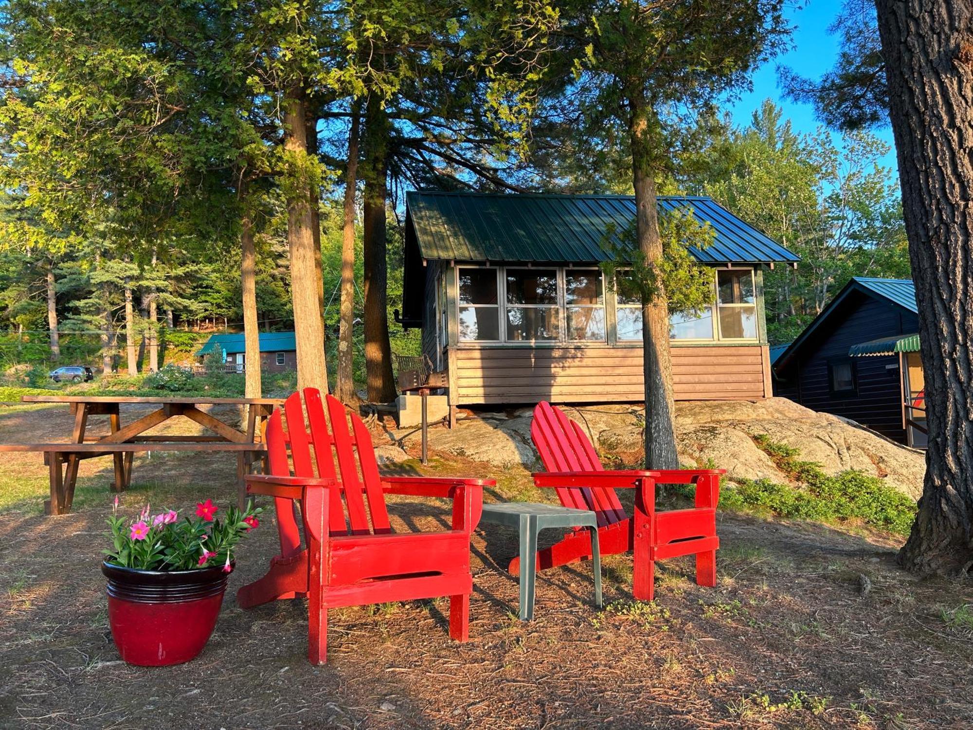 Paddler'S Rest Lakeside Cabins And Motel Long Lake Εξωτερικό φωτογραφία